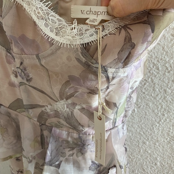 V. Chapman Vivi Dress in Garden Print Size 00 - Picture 8 of 9